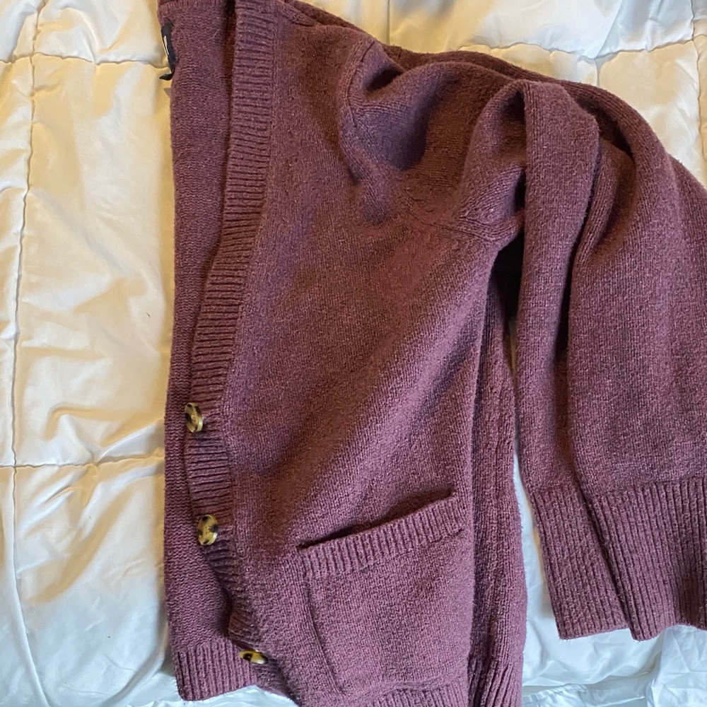 GAP Women's Cardigan in Rich Purple